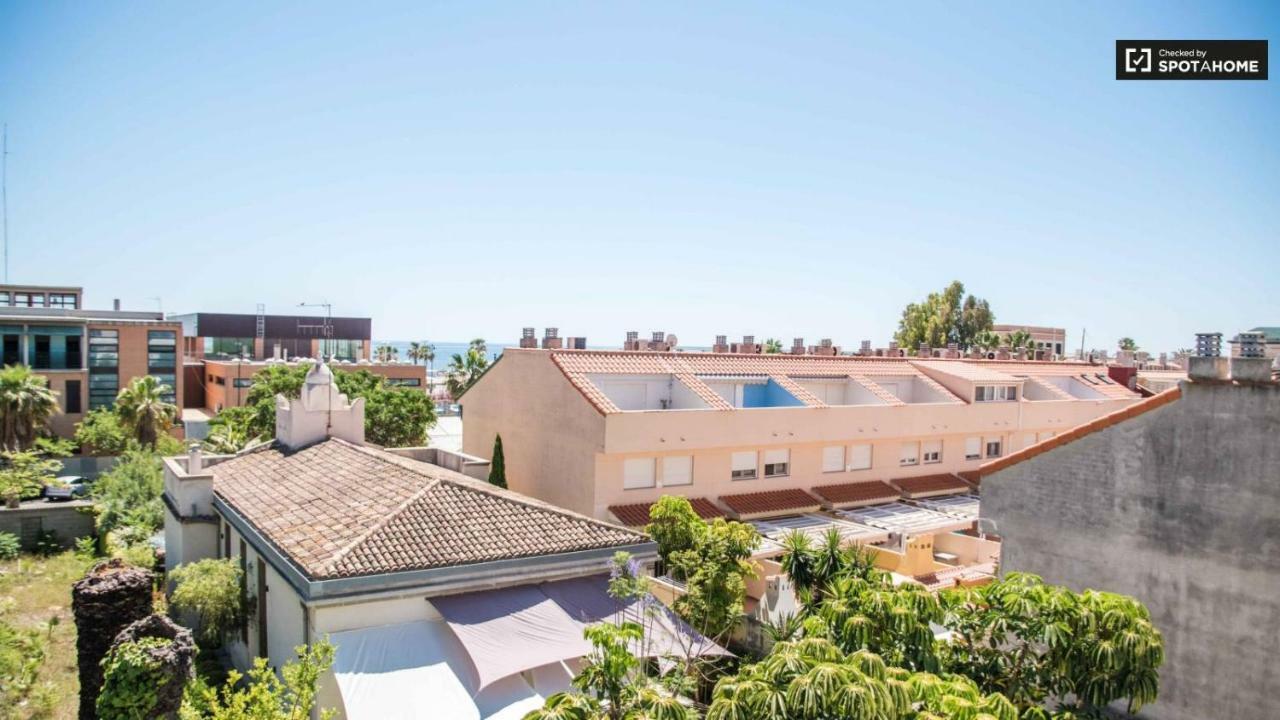 Apartmentsuitespain Atic Panoramic Beach Valencia Exterior photo